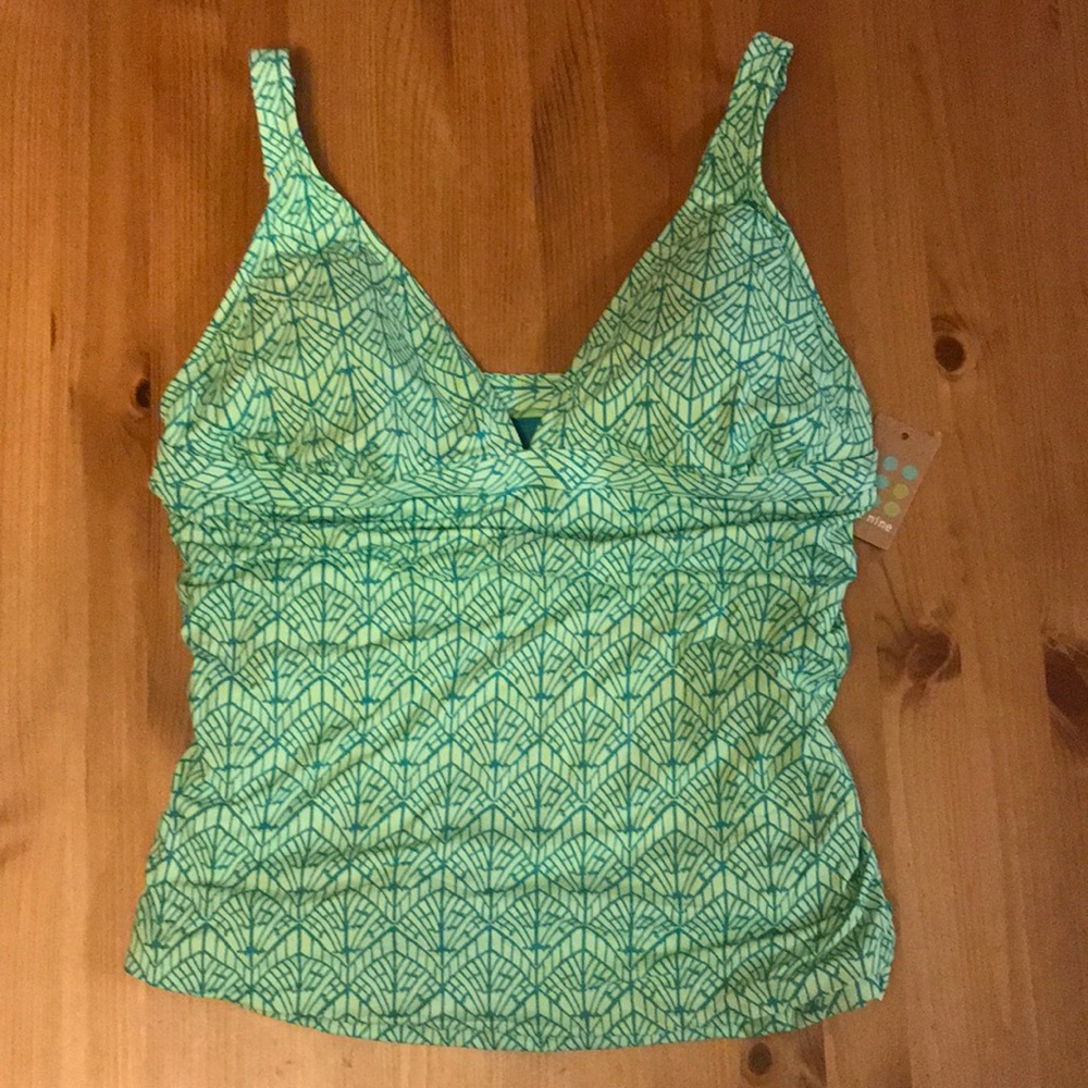 Title 9 tankini top